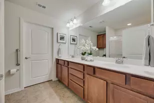 816 Hidden Eddy Dr, McKinney, TX 75071 - Photo 19