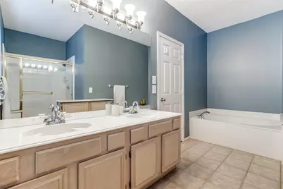 10305 Preston Vineyard Drive, Frisco, TX 75035 - Photo 13