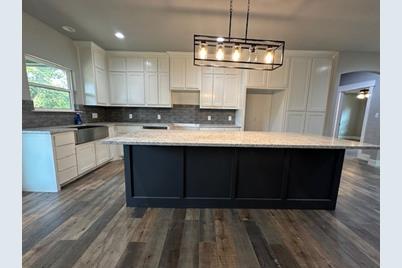 1534 Texas Street, Denison, TX 75021 - Photo 7