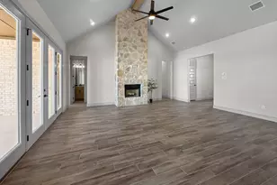 195 Coalson Xing, Azle, TX 76020 - Photo 3