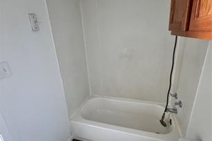 1808 Spring Lake W, Brownwood, TX 76801 - Photo 5