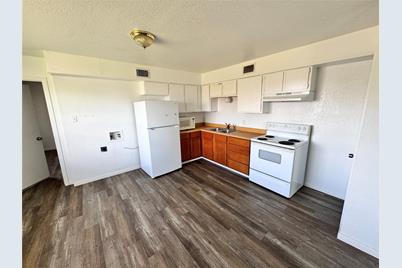 1808 Springlake W, Brownwood, TX 76801 - Photo 11