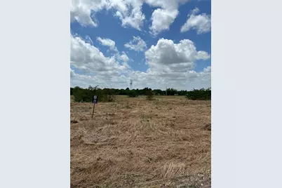 4013 Rolling Lane, Greenville, TX 75401 - Photo 5