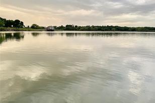 1113 Shahan Prairie Rd, Little Elm, TX 75068 - Photo 11