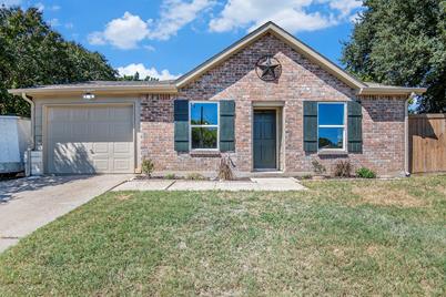 628 Black Hills Drive, Burleson, TX 76028 - Photo 1