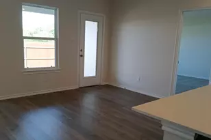 108 Labein Ave, Greenville, TX 75402 - Photo 3