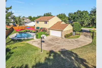 1810 Teton Drive, Grapevine, TX 76051 - Photo 1