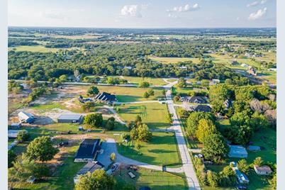 453 County Road 3383, Paradise, TX 76073 - Photo 3