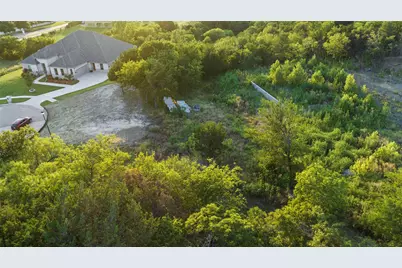 2401 Skyline Court, Cedar Hill, TX 75104 - Photo 5