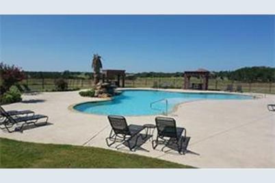 6516 Castle Royle Drive, Cleburne, TX 76033 - Photo 11