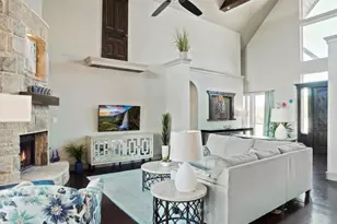 2804 Alta Vista Ct, Granbury, TX 76049 - Photo 11