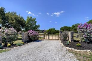 2804 Alta Vista Ct, Granbury, TX 76049 - Photo 5
