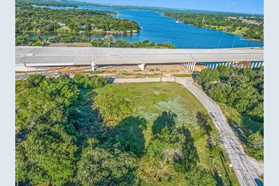 7037 Greenbriar Crescent Street, Lake Worth, TX 76135 - Photo 5