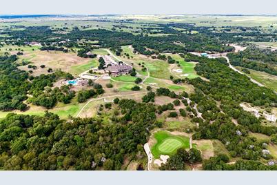 7429 Retreat Boulevard, Cleburne, TX 76033 - Photo 13