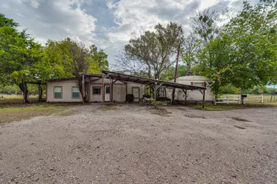 1010 Oak Valley Lane, Corsicana, TX 75110 - Photo 7