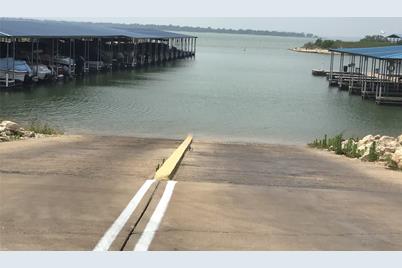 10072 Lakeview Court, Whitney, TX 76692 - Photo 11