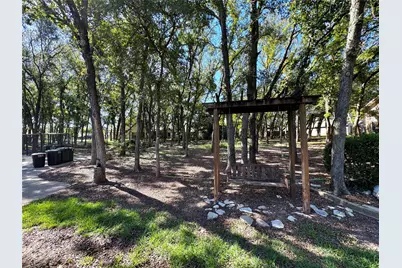 8009 Ravenswood Road, Granbury, TX 76049 - Photo 33