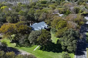 8009 Ravenswood Rd, Granbury, TX 76049 - Photo 39