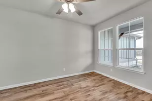 81 Yosemite Trl, Valley View, TX 76272 - Photo 9