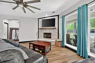 610 Deleon St, Denison, TX 75020 - Photo 11