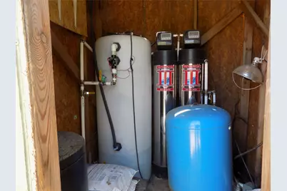 12792 Highway 199 W, Poolville, TX 76487 - Photo 9