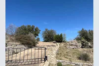 105 Hells Gate Point, Strawn, TX 76475 - Photo 3