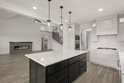 7116 Seagrove Court, Grand Prairie, TX 75054 - Photo 11