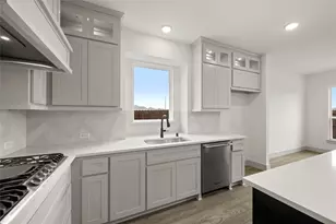 7116 Seagrove Ct, Grand Prairie, TX 75054 - Photo 13