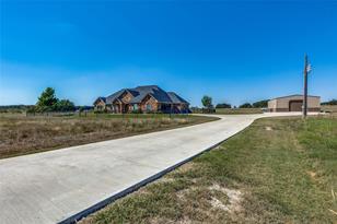1150 Lone Star Rd, Bowie, TX 76230 - Photo 9