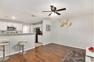 508 18th St, Grand Prairie, TX 75050 - Photo 5