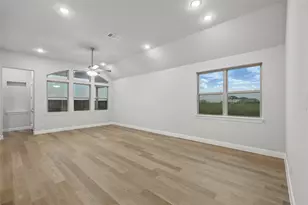 16529 Freshwater Dr, Celina, TX 75009 - Photo 9