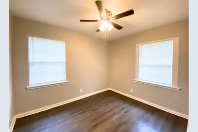 2501 Normont Circle, Fort Worth, TX 76103 - Photo 11