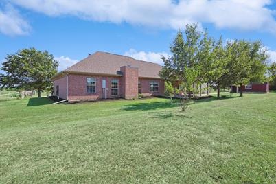 3289 Mitchell Road, Krum, TX 76249 - Photo 29