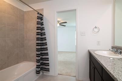 8645 Thicket Ridge Street, Fort Worth, TX 76123 - Photo 19