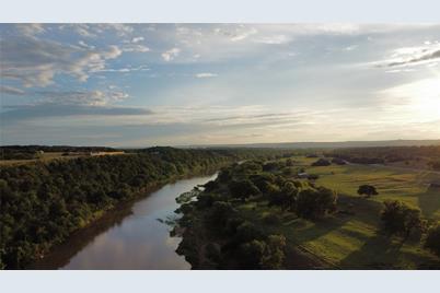 106 Wooded Acres Drive, Mineral Wells, TX 76067 - Photo 17