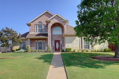 715 Lakewood Drive, Kennedale, TX 76060 - Photo 1