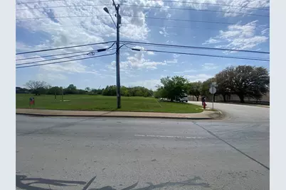 3708 Harwood Road, Bedford, TX 76021 - Photo 17