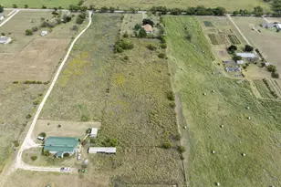 7429 County Rd 1232, Godley, TX 76044 - Photo 7