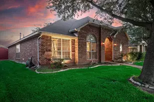 7906 Munich Dr, Rowlett, TX 75089 - Photo 1