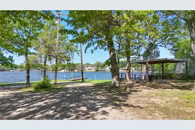 111 Daniel Drive, Mabank, TX 75156 - Photo 9