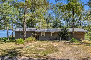 895 Fm 3288 E, Jacksonville, TX 75766 - Photo 1