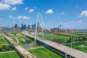 381 E Greenbriar Ln, Dallas, TX 75203 - Photo 21