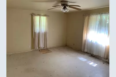 400 N Weaver Street, Gainesville, TX 76240 - Photo 9