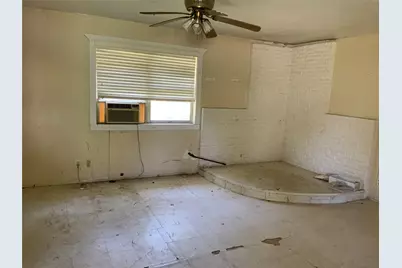 400 N Weaver Street, Gainesville, TX 76240 - Photo 7