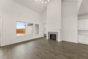 9320 Blooming Ivy Dr, Mesquite, TX 75126 - Photo 11