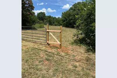 2000 S Fannin Avenue, Denison, TX 75020 - Photo 5