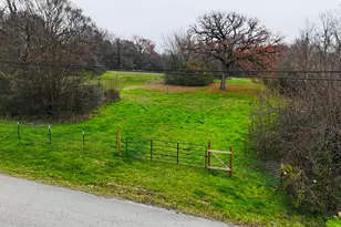 2000 S Fannin Ave, Denison, TX 75020 - Photo 1