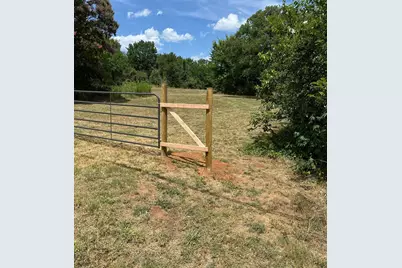 2000 S Fannin Avenue, Denison, TX 75020 - Photo 3