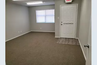 700 Londonderry Lane #200, Denton, TX 76205 - Photo 5