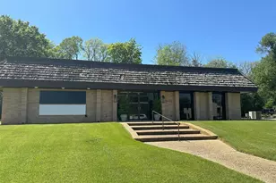 901 N Mallard St, Palestine, TX 75801 - Photo 1